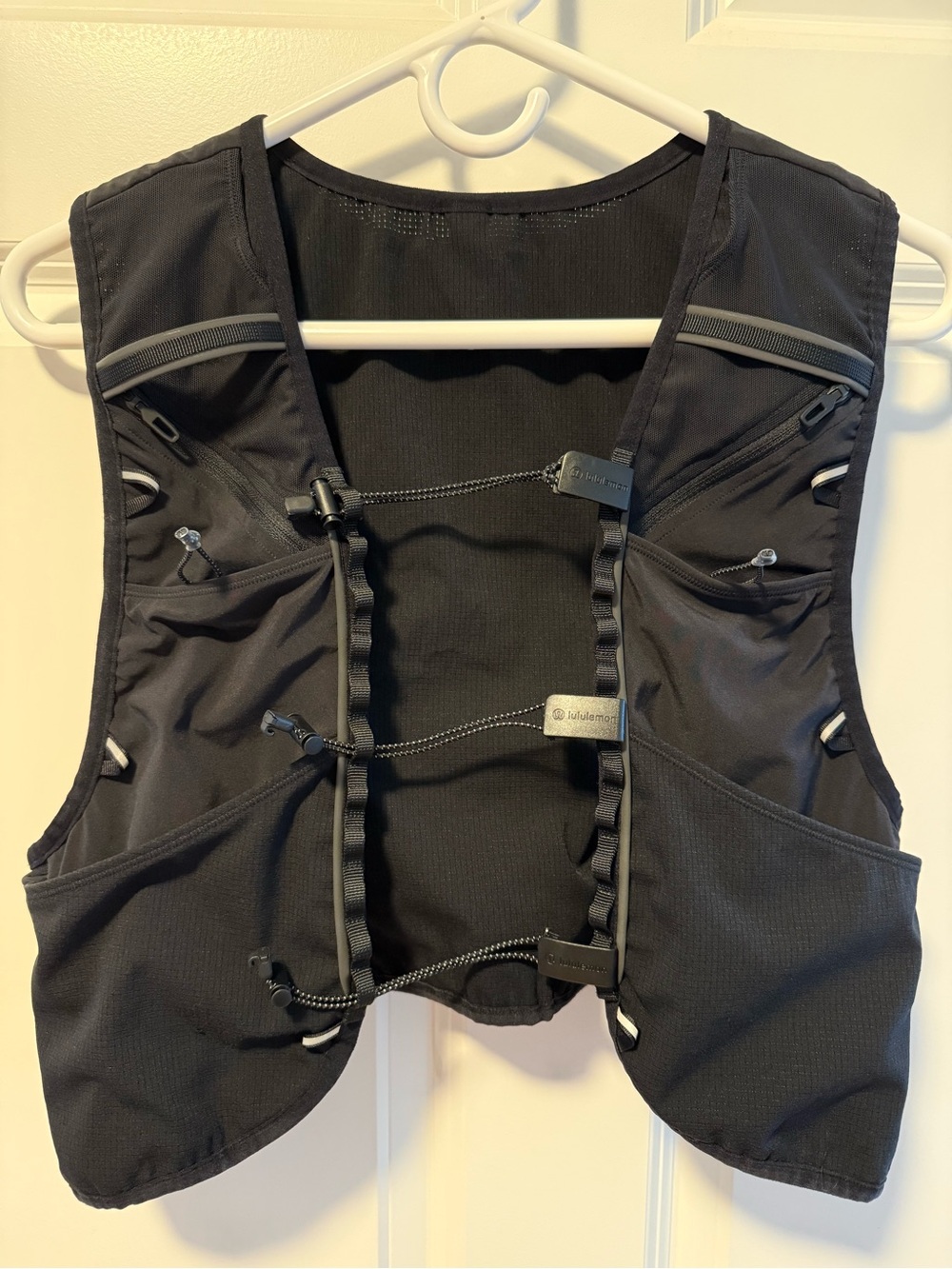lululemon athletica Black Running Hydration Vest
